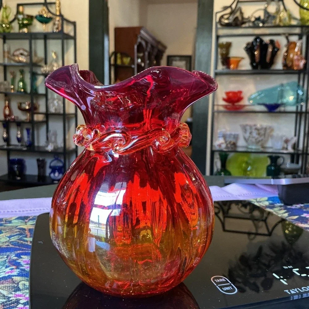 Vintage Hand blown‎ Amberina Glass Ruffled 6
